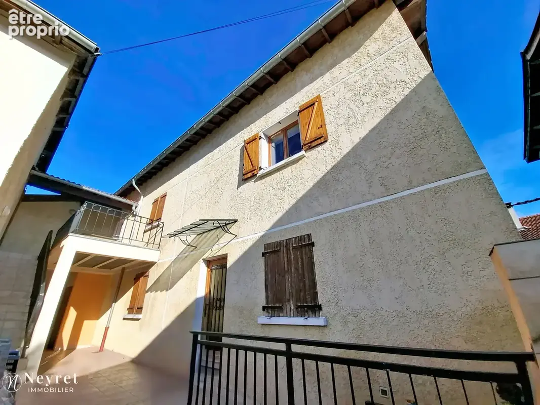 Opportunité à saisir,: T3 de 62m2 avec terrasse et rangement dans combles  dans une maison de village - photo 15