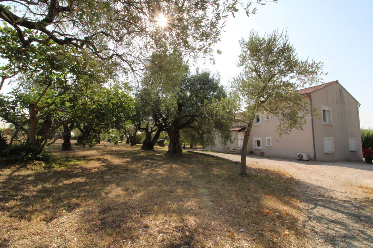 Maison à SAINT-JULIEN-DE-CASSAGNAS