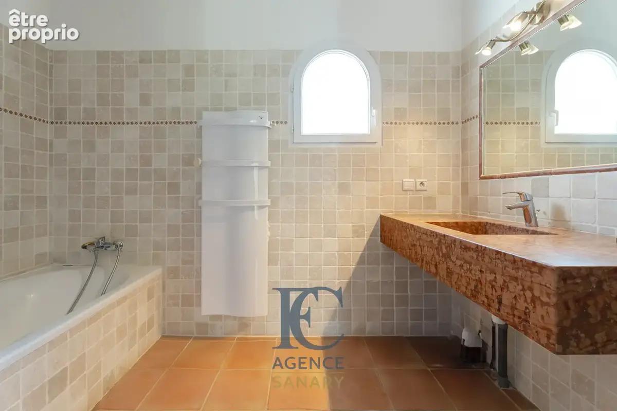 Superbe Maison 210 m2 vue mer au calme - photo 8