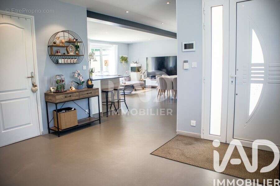 Maison 172 m² à Vaudoy-En-Brie  - photo 4