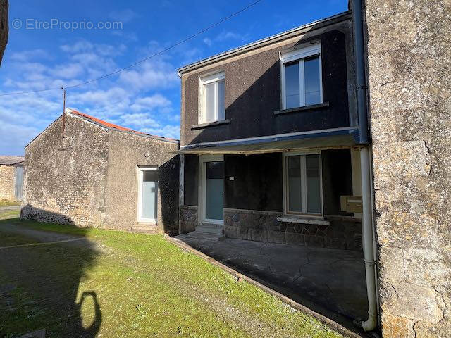Maison à SAINTE-HERMINE