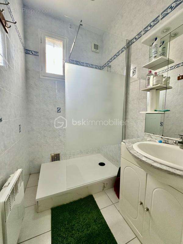 Appartement à CORBEIL-ESSONNES