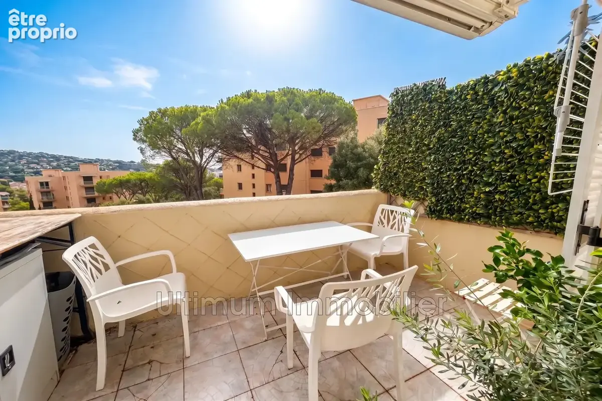 Appartement 2 pièces 45 m² à vendre à Sainte-Maxime (83120) - photo 2