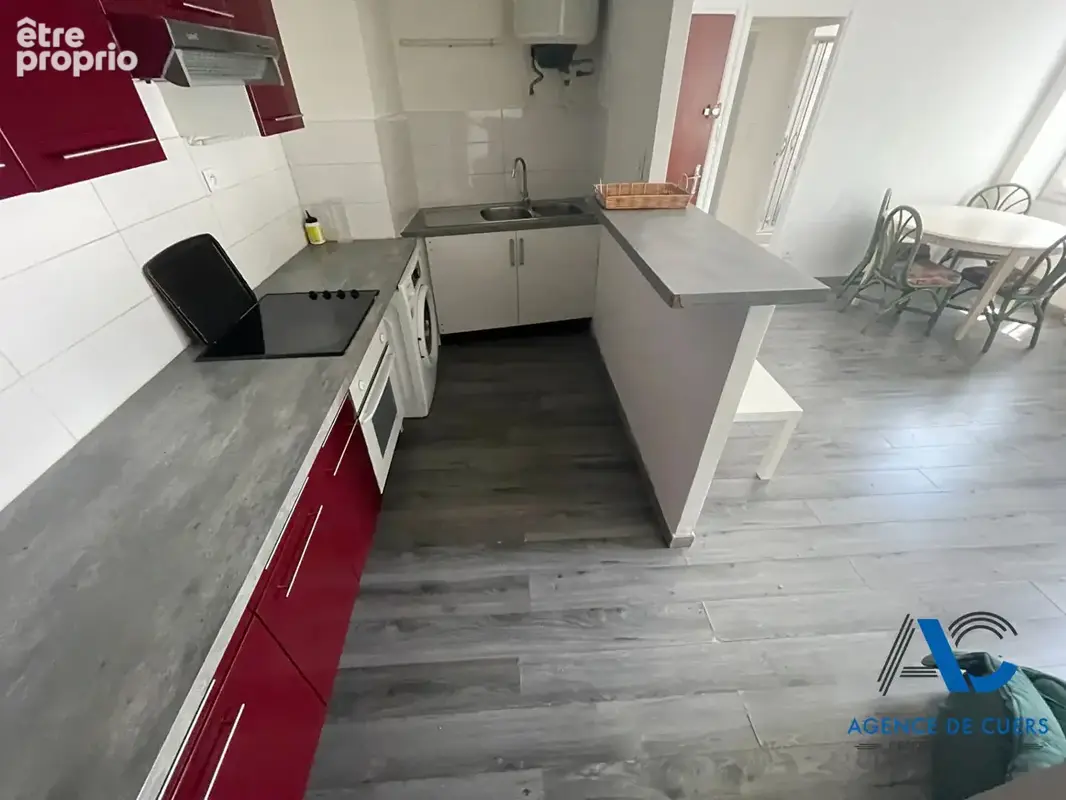 Appartement à CUERS