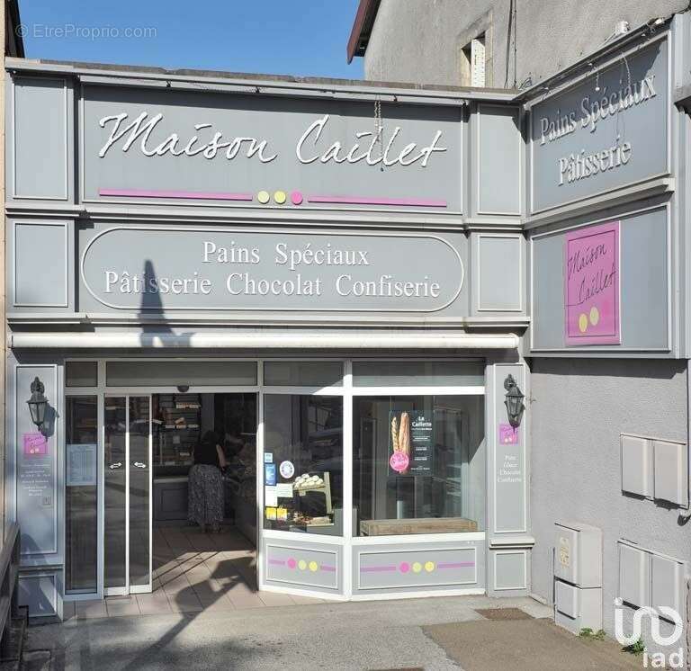 Photo 2 - Commerce à CHAUMONT