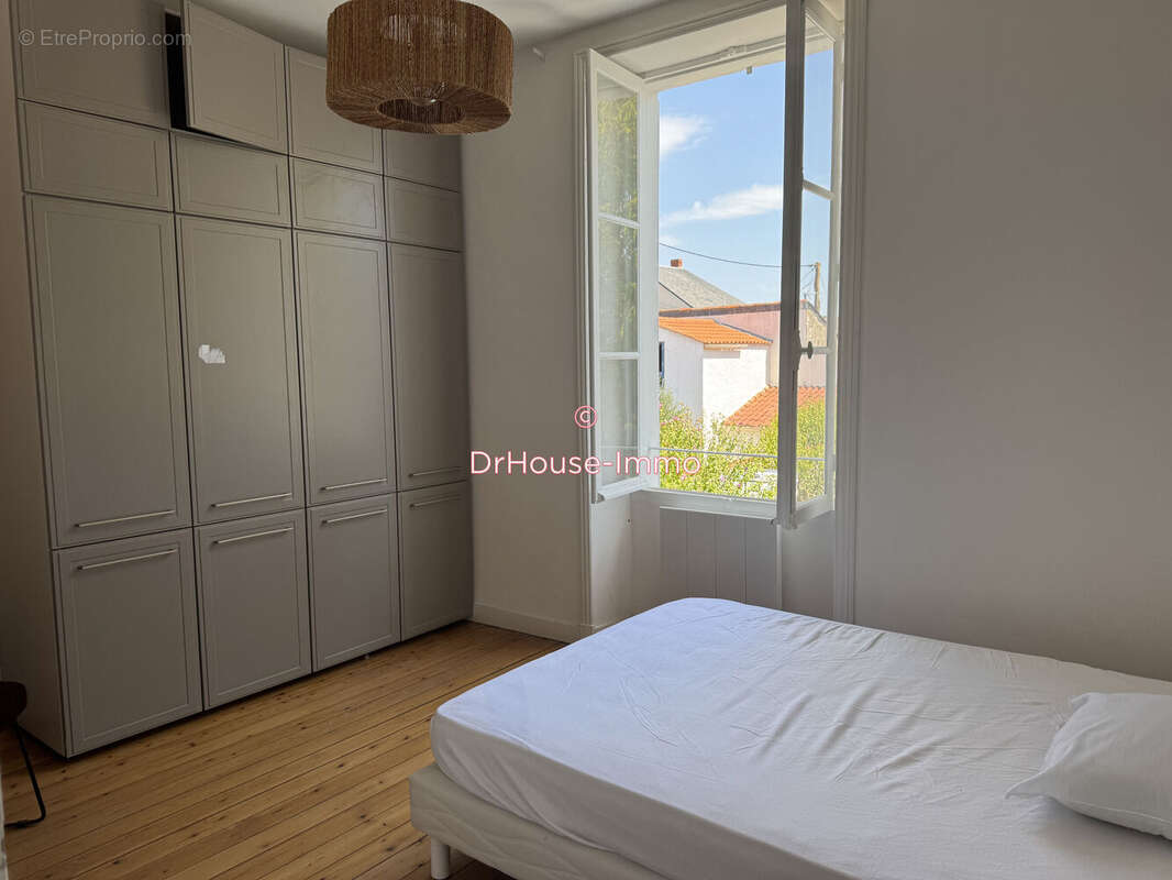 Maison 167 m² à Les Sables-D'olonne  - photo 7