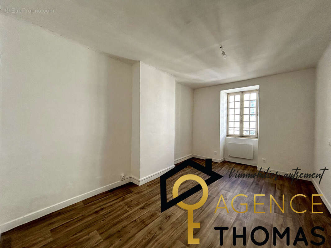 Appartement à AUBENAS