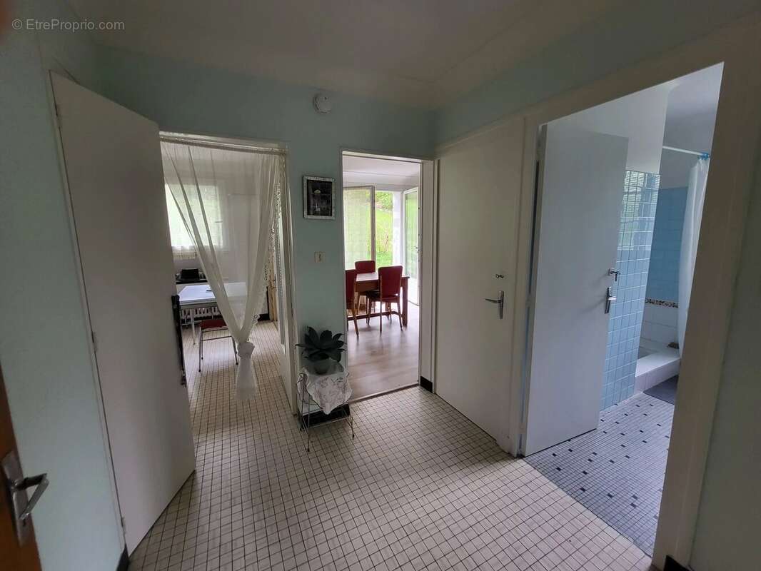 Maison à SAINT-PIERRE-DE-MAILLE