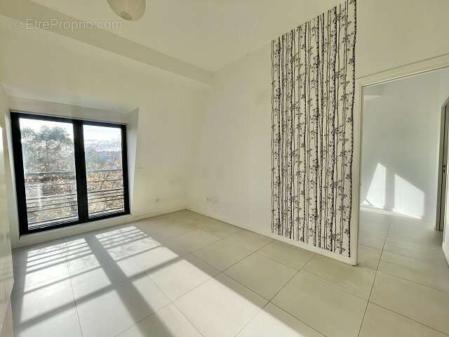 Appartement à MAISONS-ALFORT