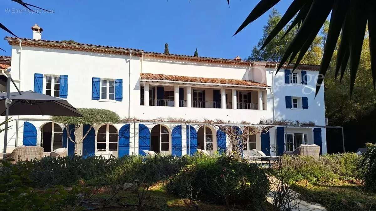 Maison à LA CROIX-VALMER