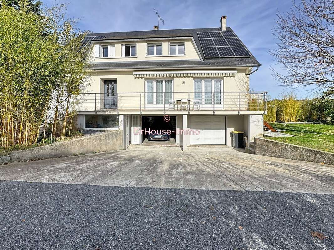 Maison à AMILLY