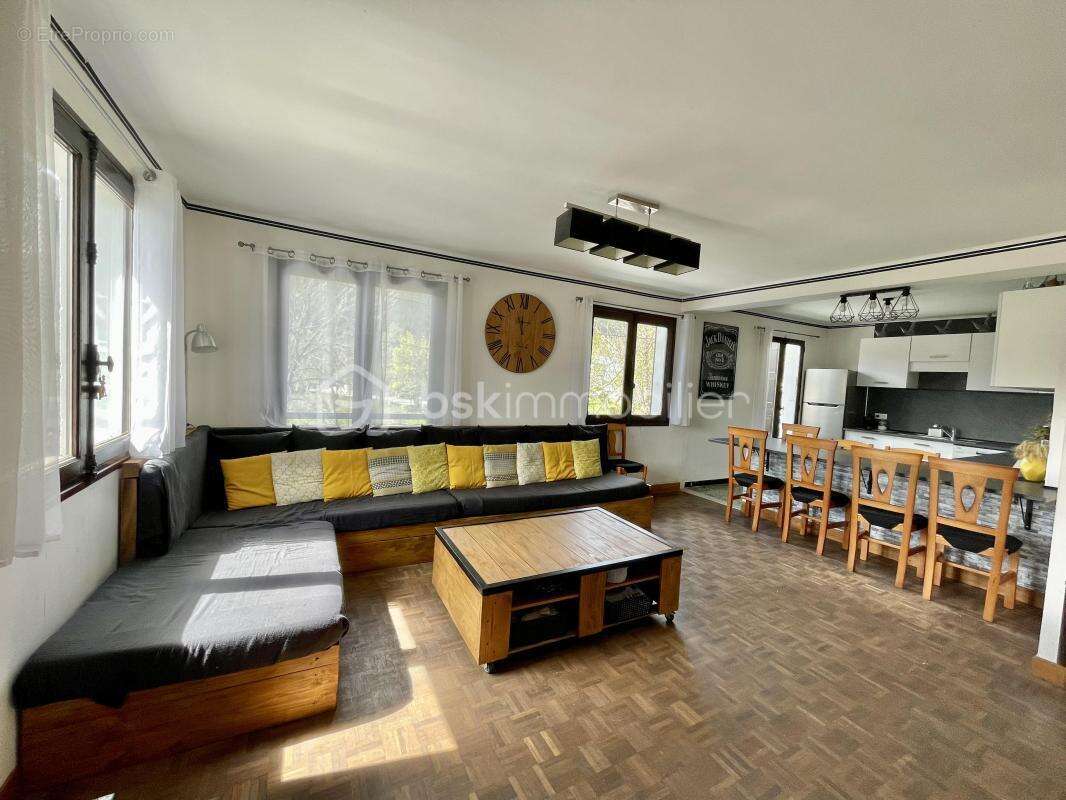 Maison à LATOUR-DE-CAROL