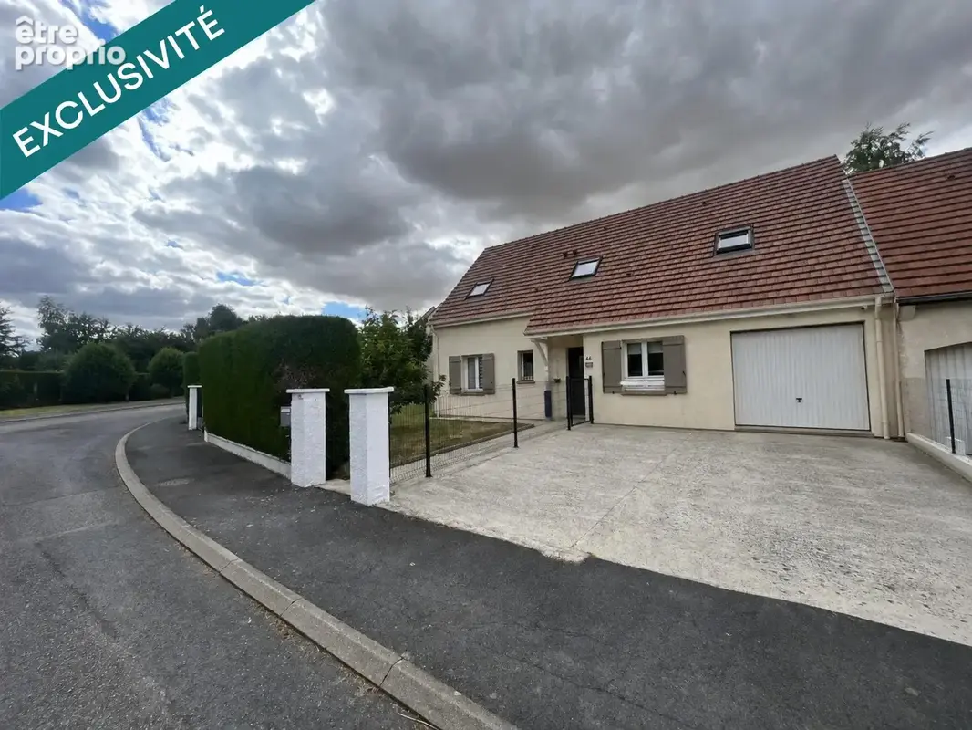 Photo 1 - Maison à LA NEUVILLE-ROY