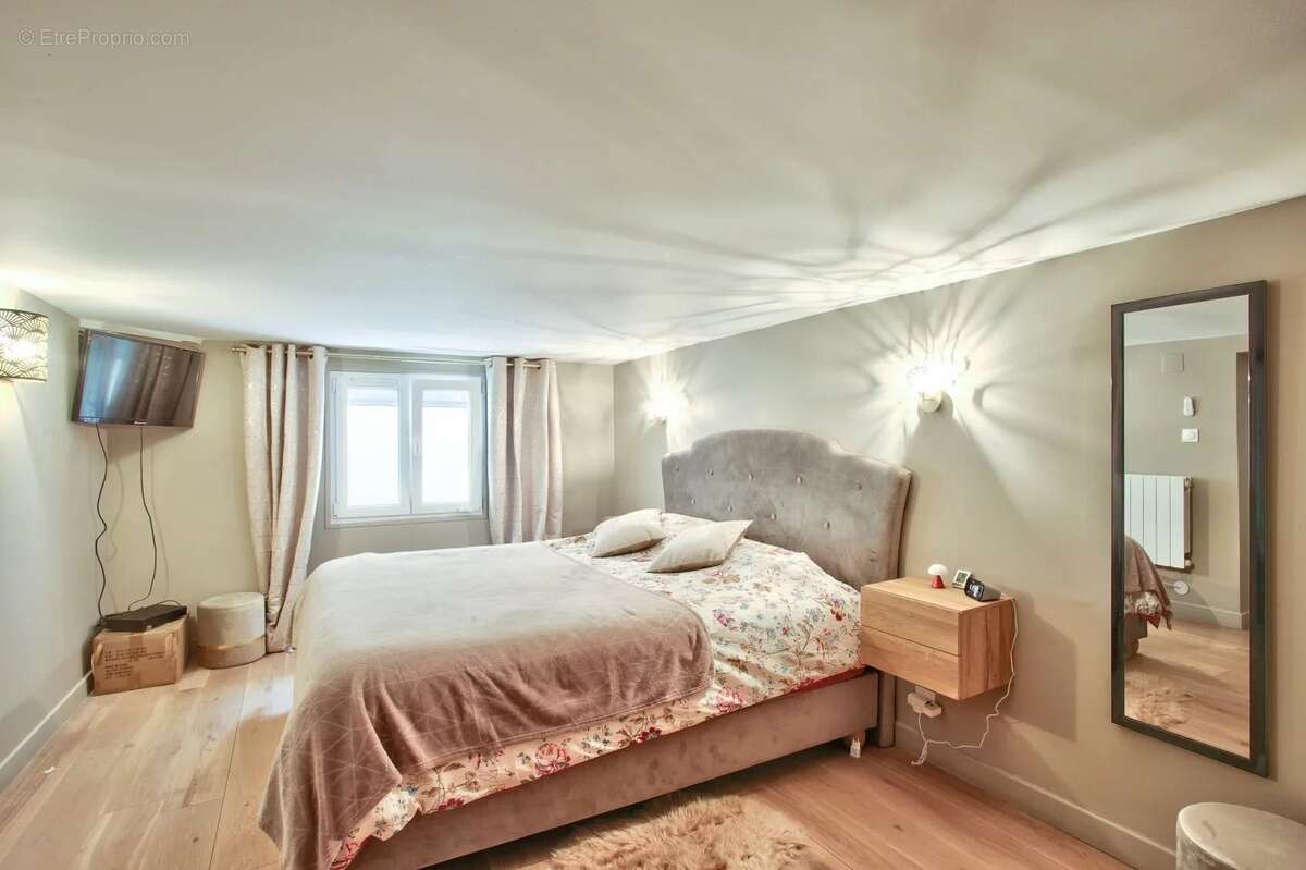 Maison à BOIS-COLOMBES