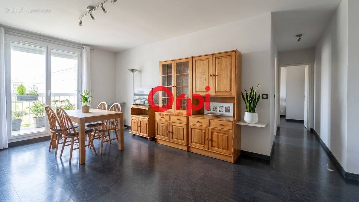 Appartement à NEUILLY-SUR-MARNE