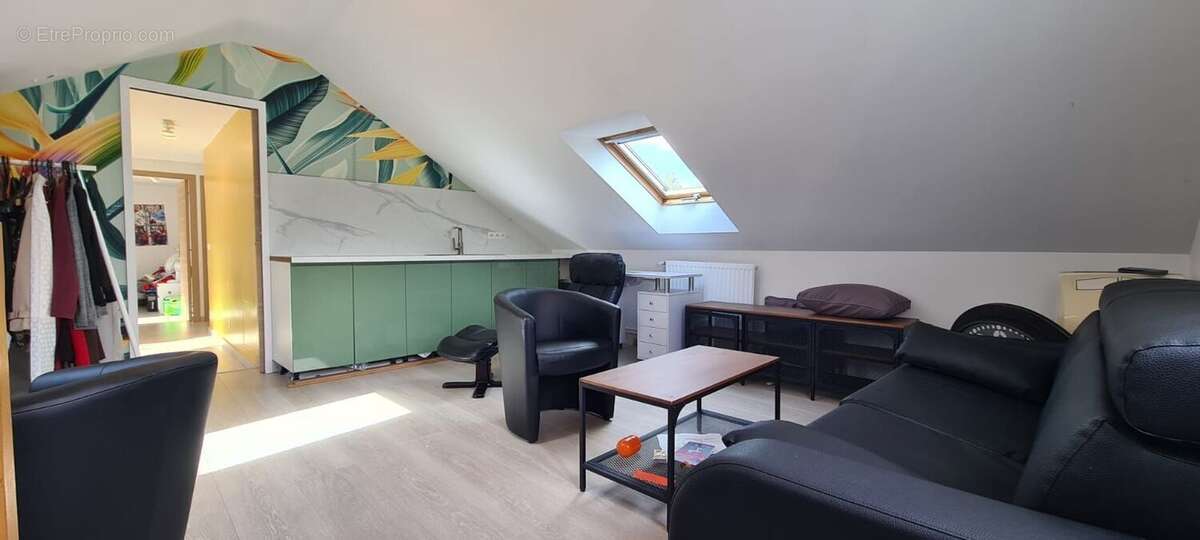 Maison à COURCOURONNES