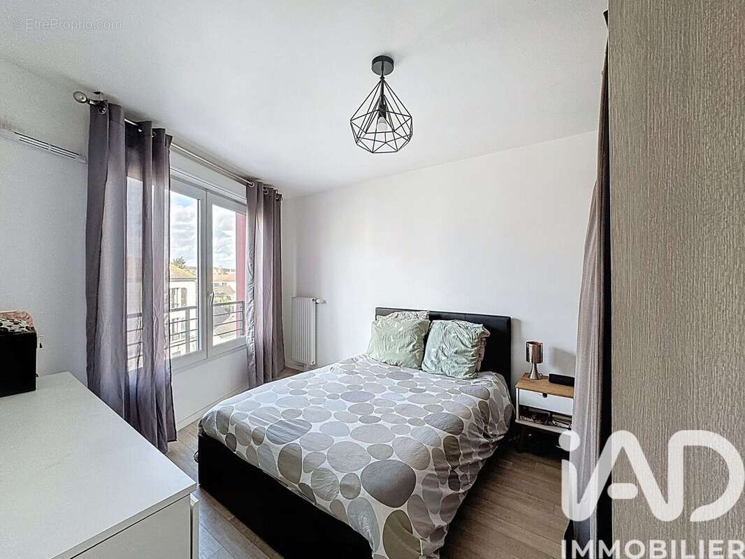 Photo 8 - Appartement à NEUILLY-SUR-MARNE