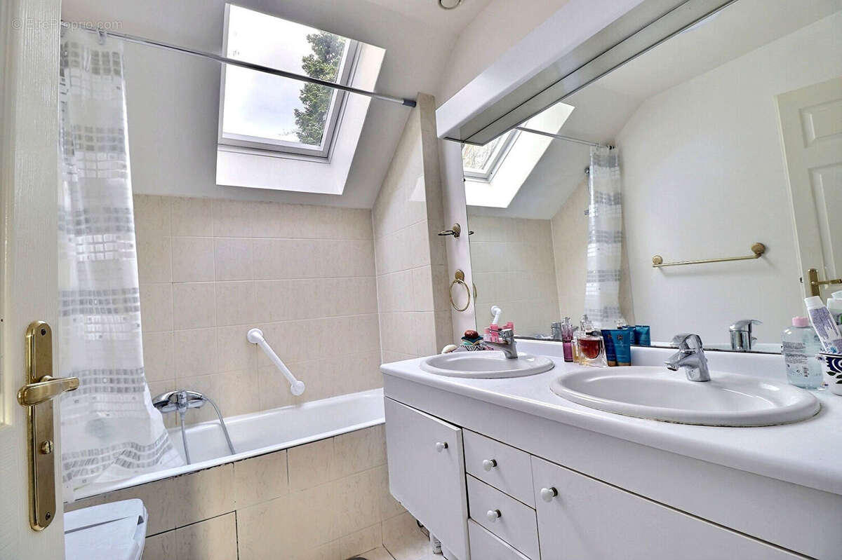 Maison à SAINT-GERMAIN-EN-LAYE