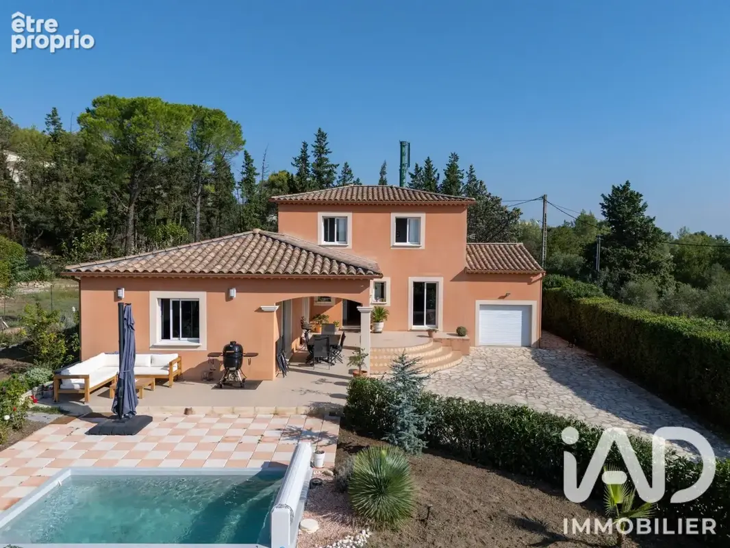 Photo 1 - Maison à ARAMON