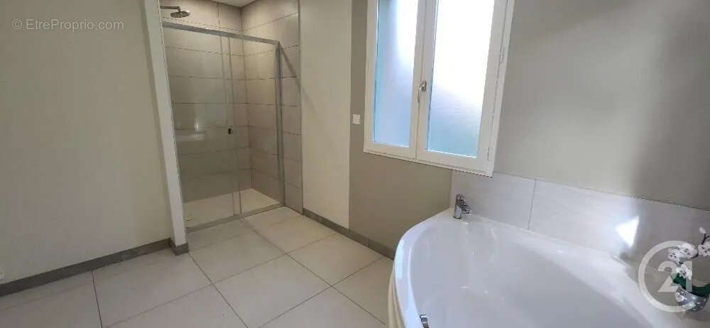 Maison 103 m² à Aurillac  - photo 4