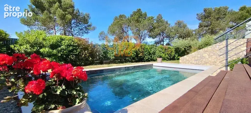 Maison de plain-pied - piscine - au calme - garantie décennale - photo 9