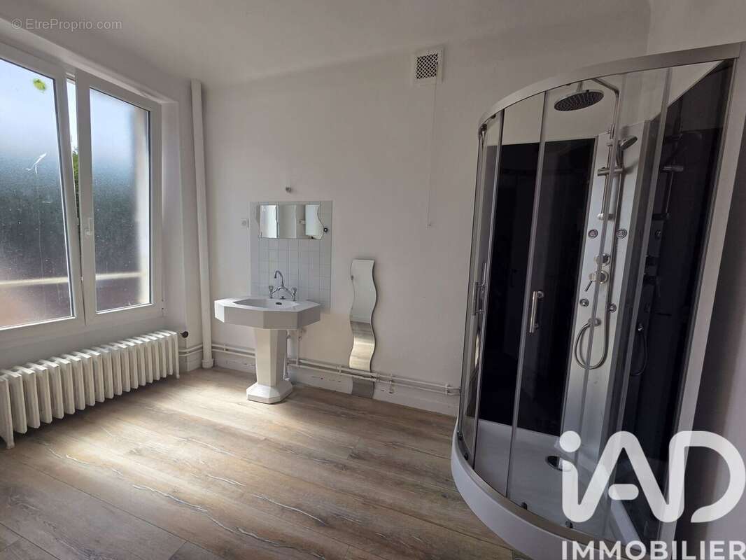 Photo 7 - Appartement à LOUZE