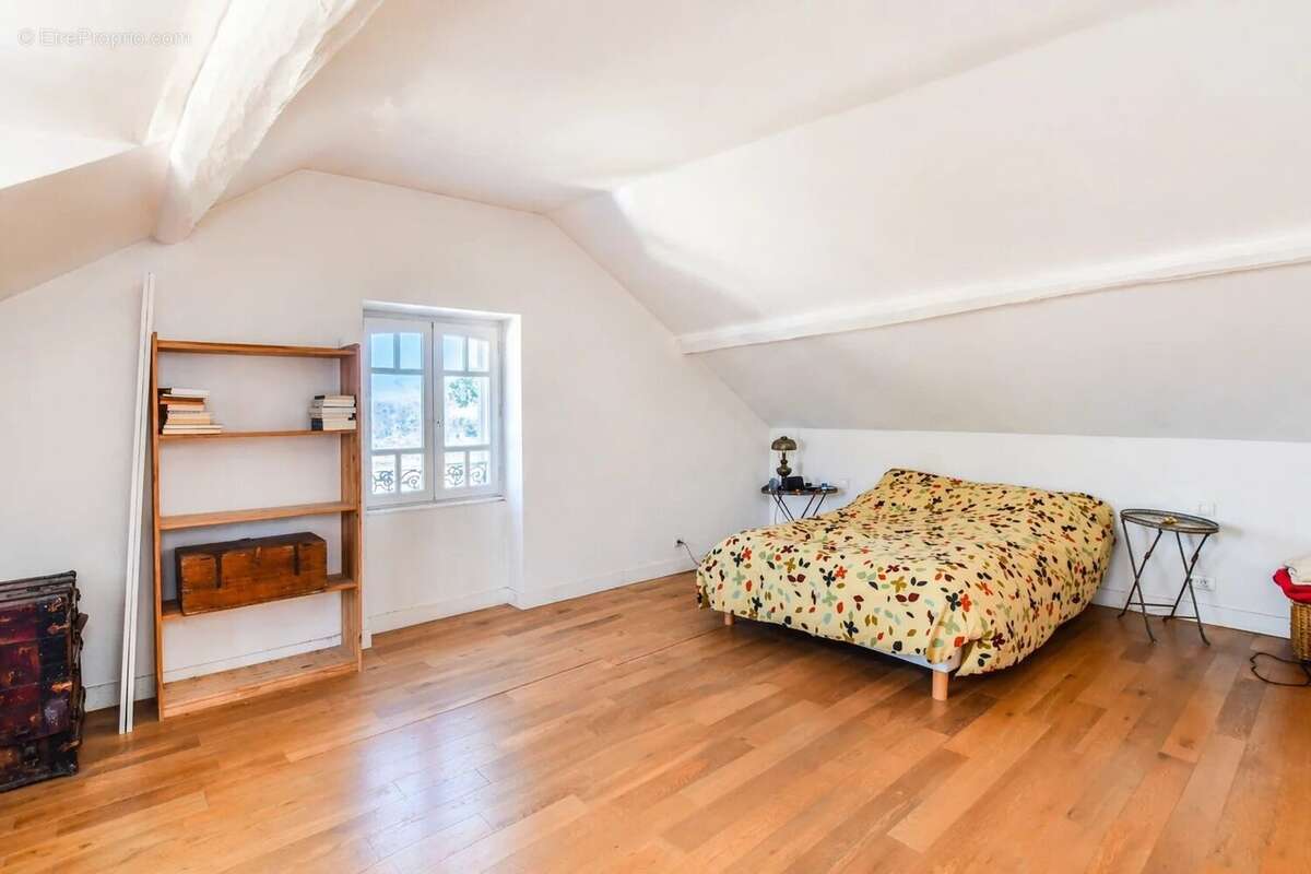 Maison à BOUGIVAL