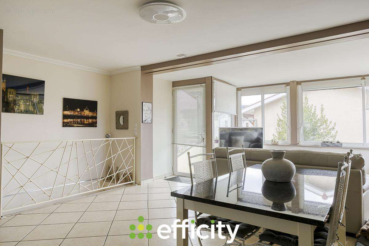 Maison à CHASSE-SUR-RHONE