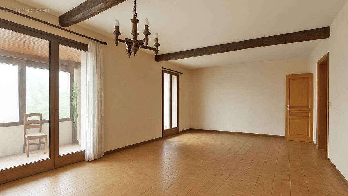 Maison à LA VALETTE-DU-VAR