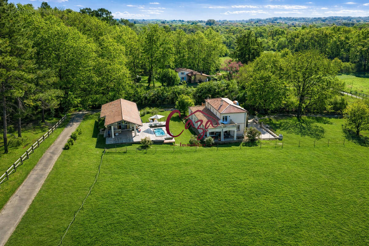 Maison à SALLEBOEUF