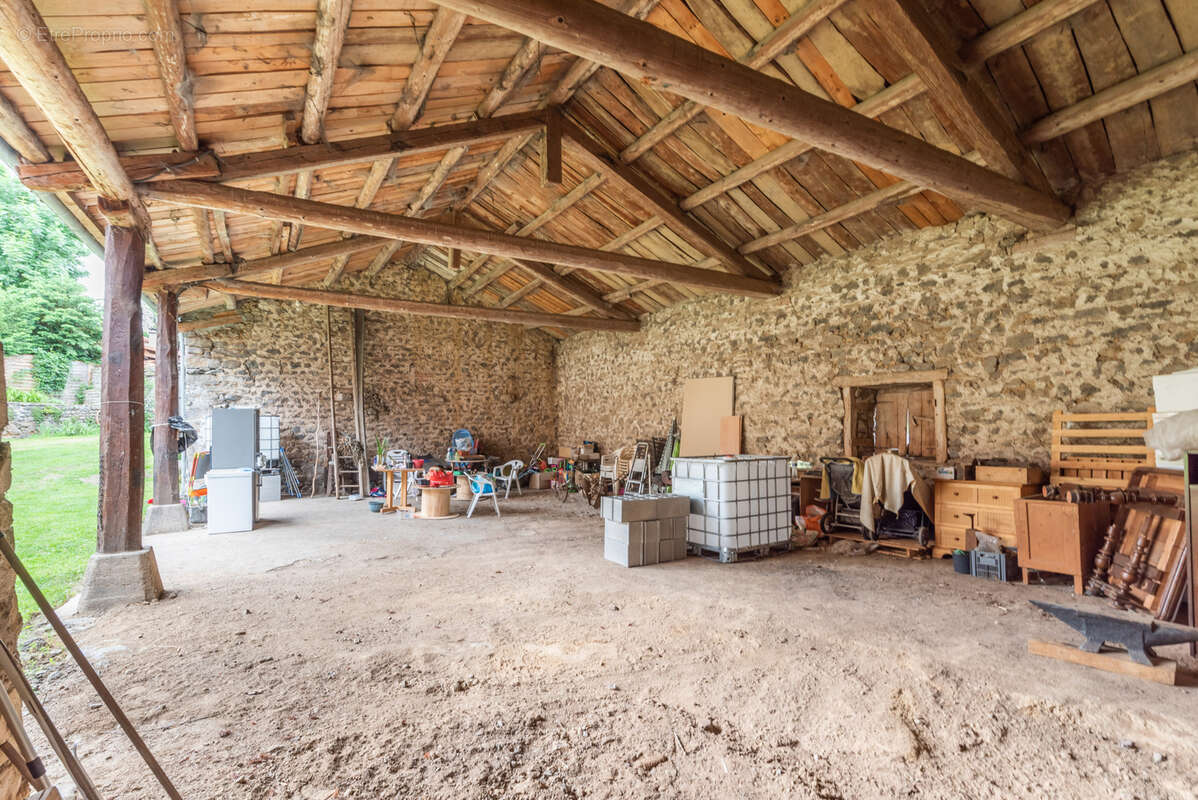 Maison à SAINT-GEORGES-D&#039;AURAC