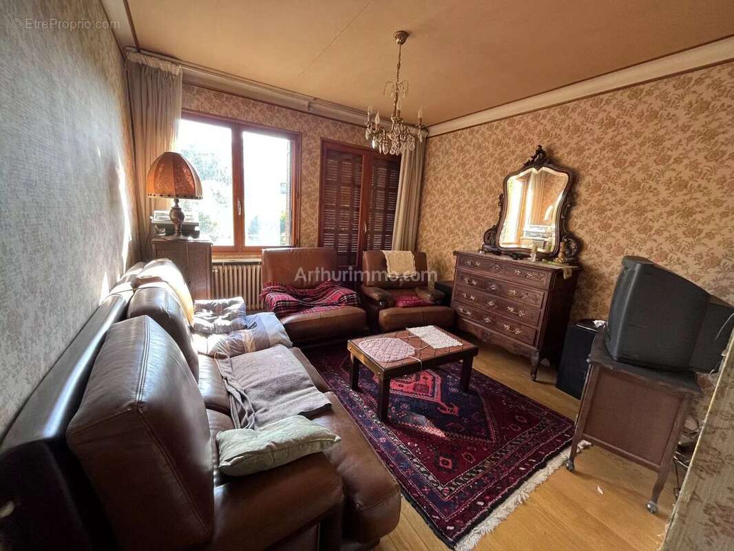 Maison à ARBIN