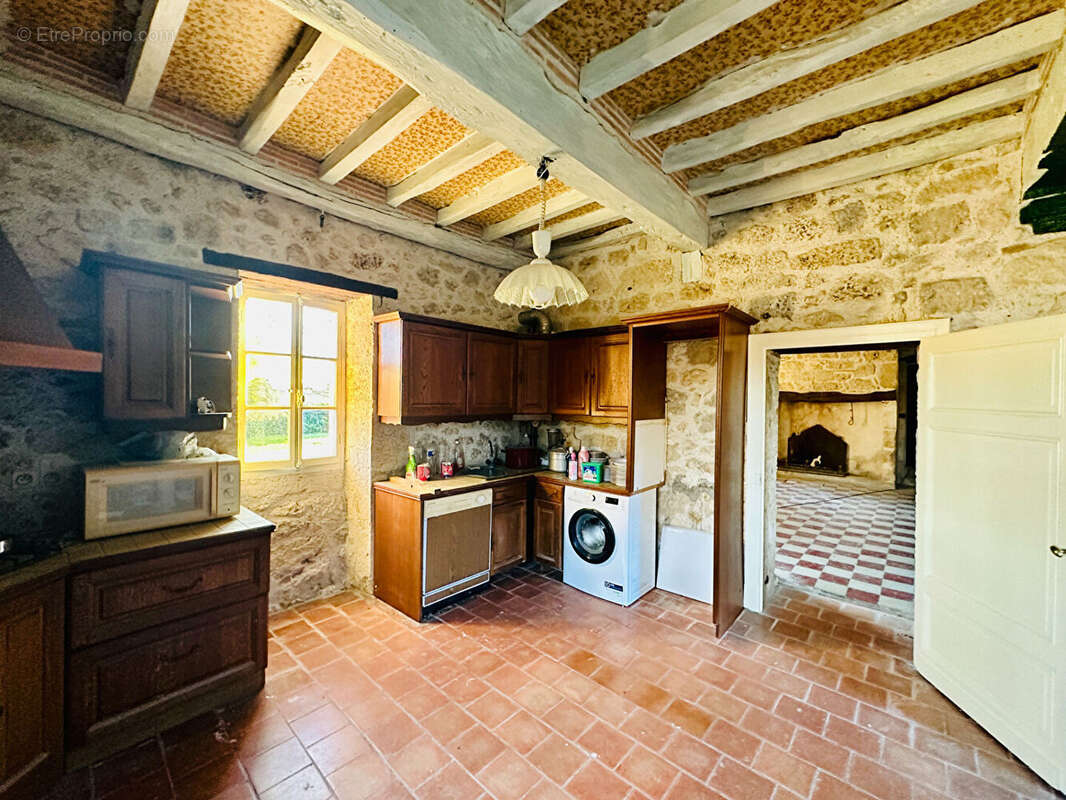 Maison à COURS
