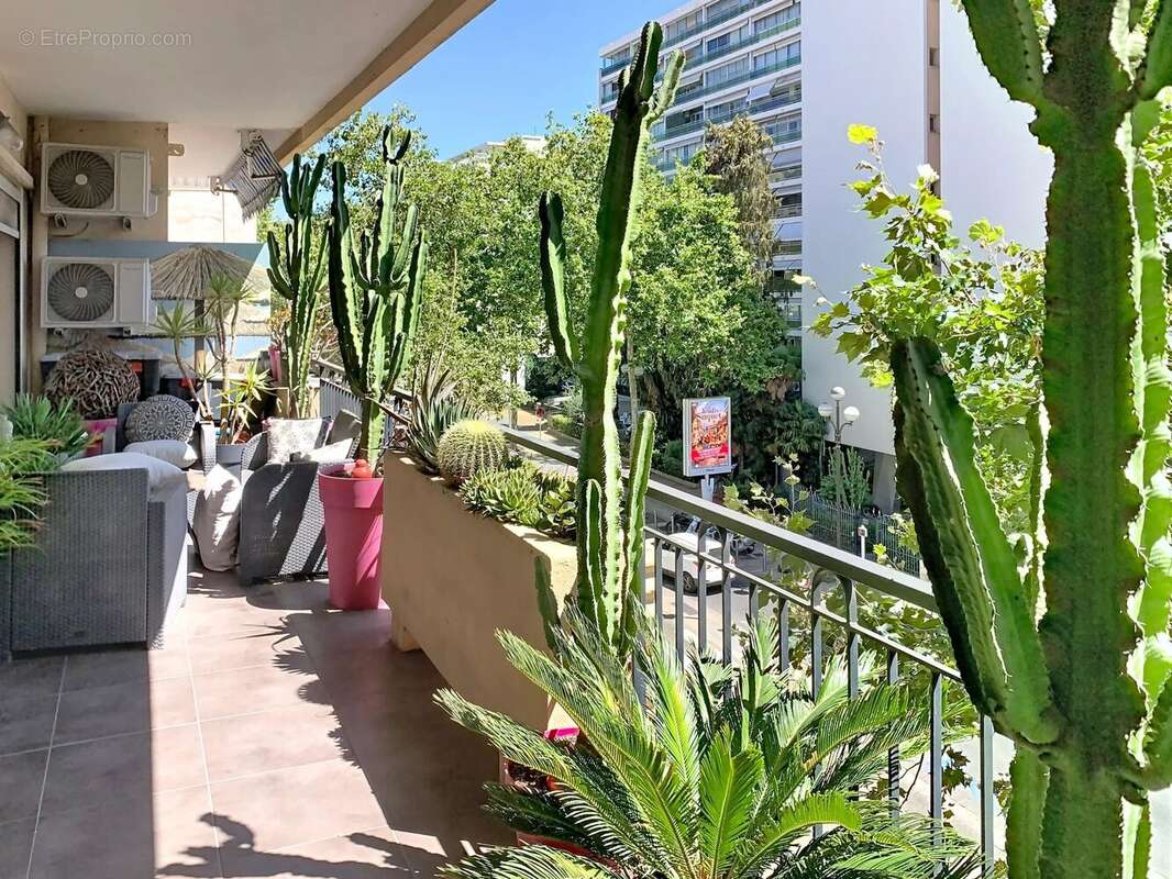 Appartement à CANNES