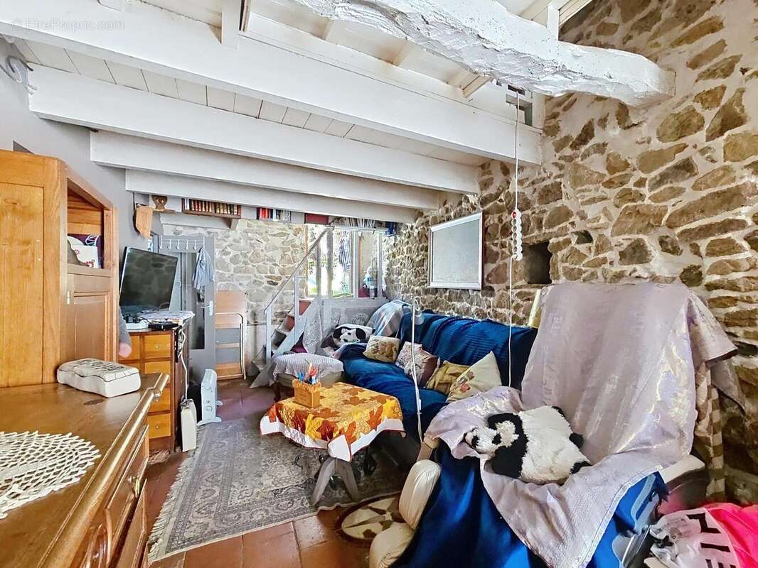 Maison 101 m² à Graissessac  - photo 7