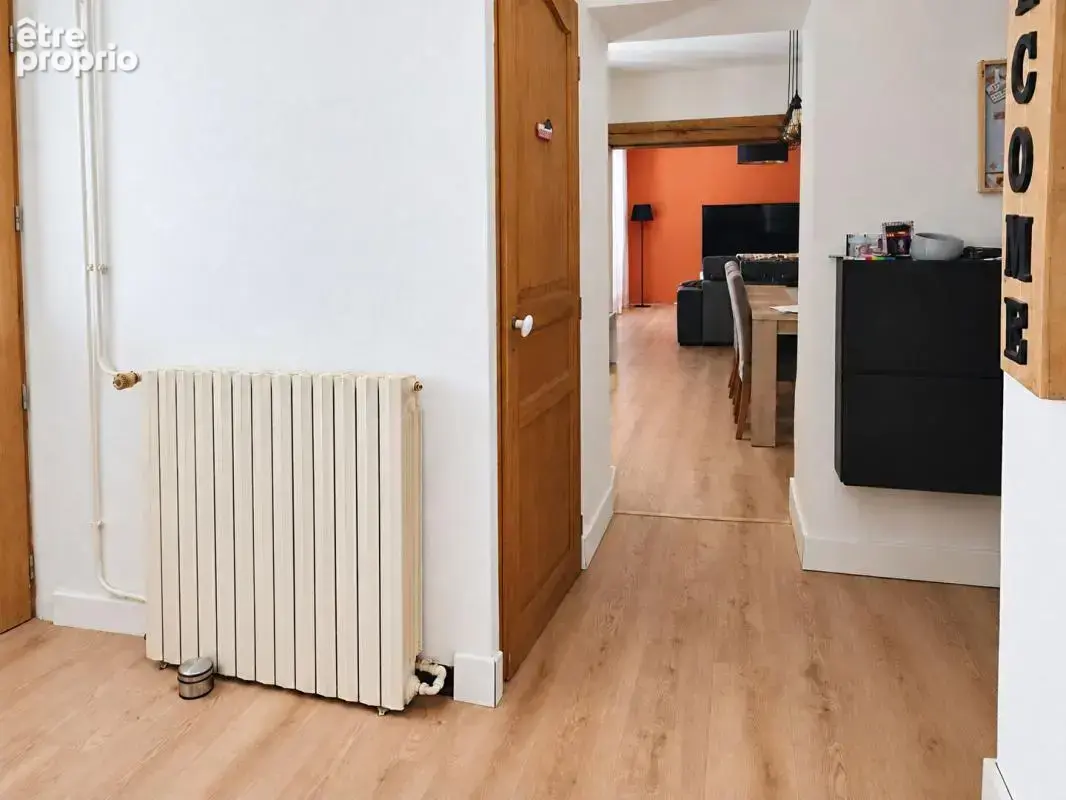 Maison 5 pièces de 110m² avec 3 chambres et jardin - photo 2