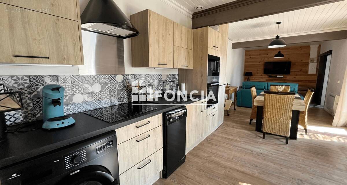 Maison à L&#039;EPINE