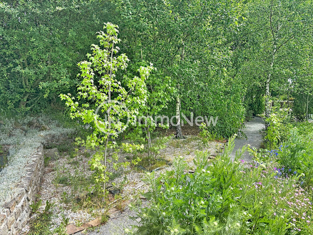 Rare a la vente, maison 230 m2  avec 5 chambres sur un beau terrain de 1700 m2 avec sa vue exceptionnelle - photo 30