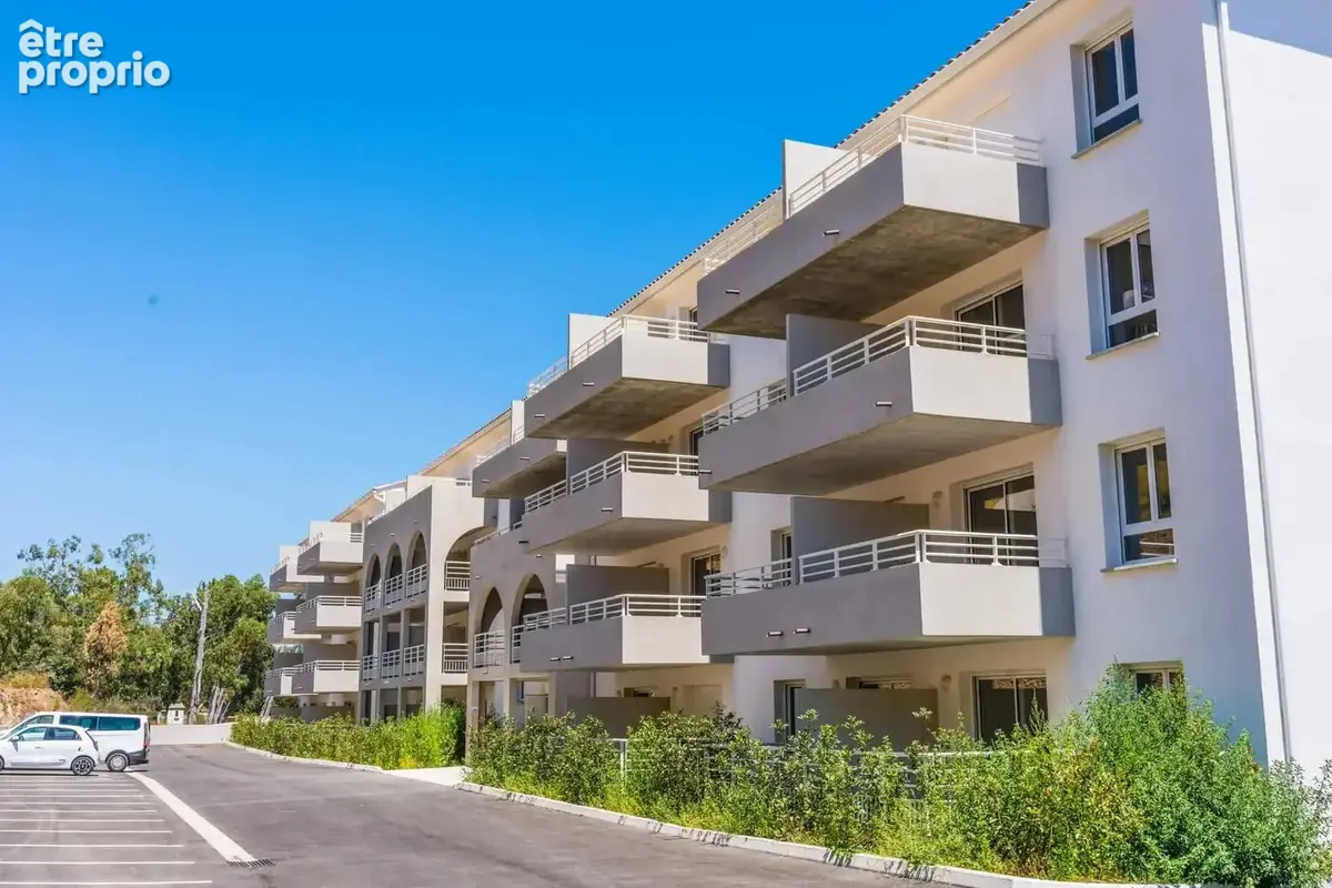 T2 Terrasse Parking SOLENZARA - photo 2