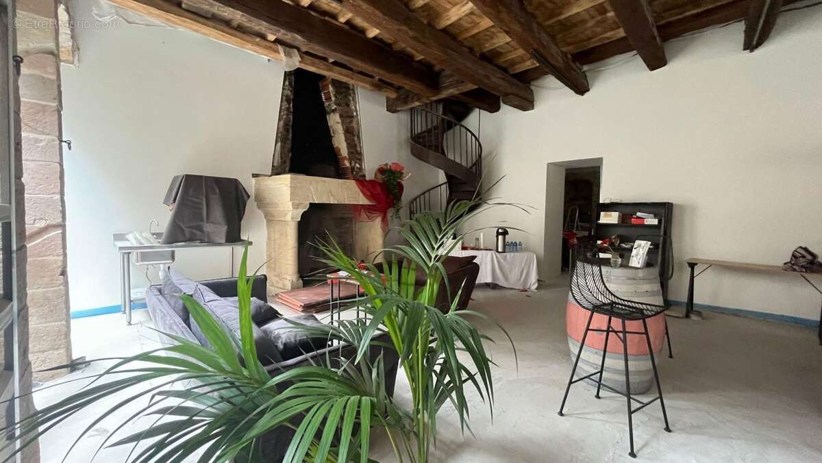 Appartement à CORDES-SUR-CIEL