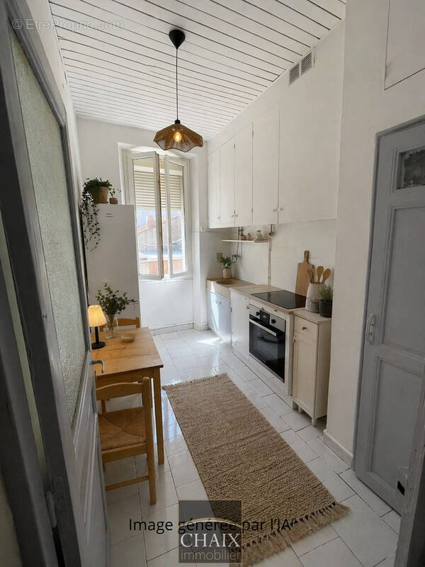Appartement à MARSEILLE-5E
