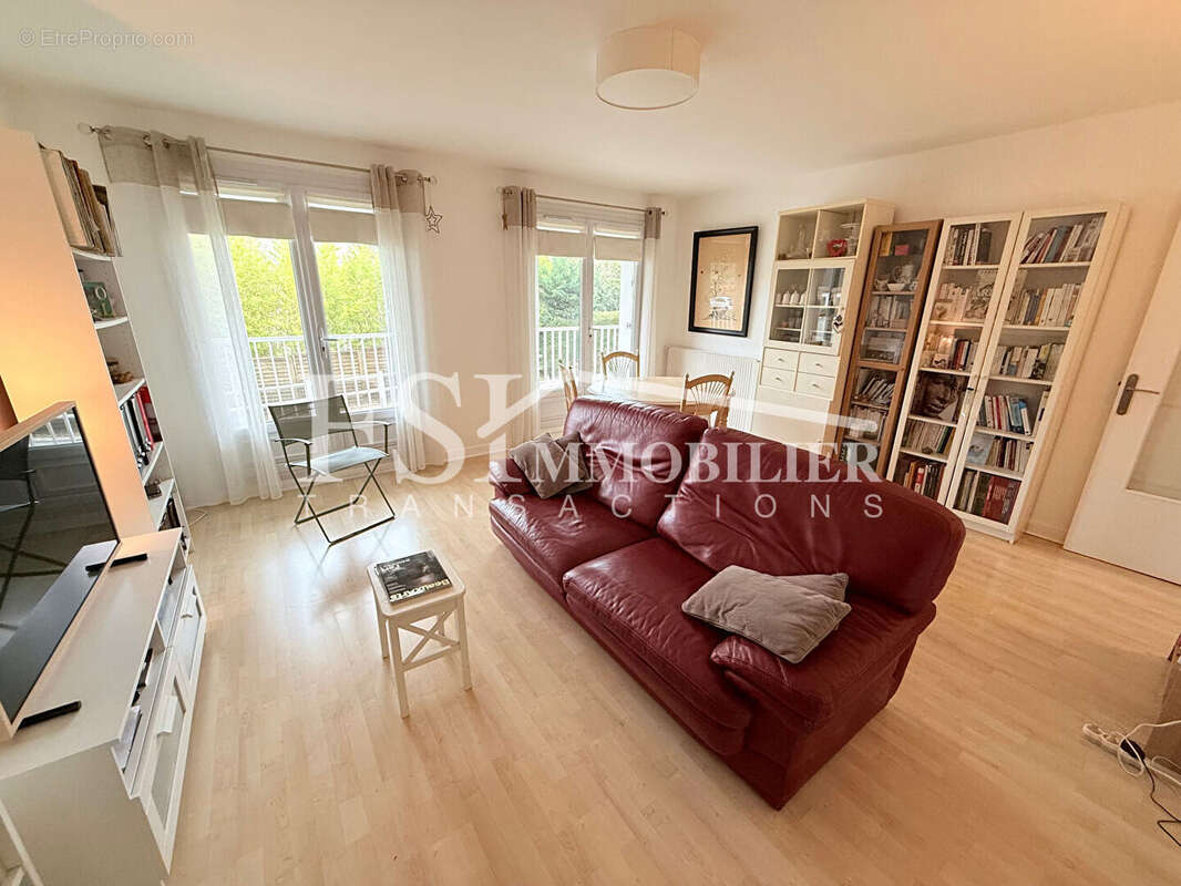 Appartement à MARGENCY