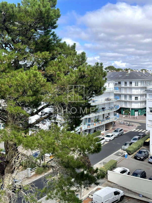 Lajarrige appartement 70 m2 - face mer - parking - cave - tout a pied - photo 9