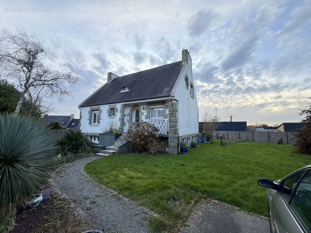 Maison à PLABENNEC