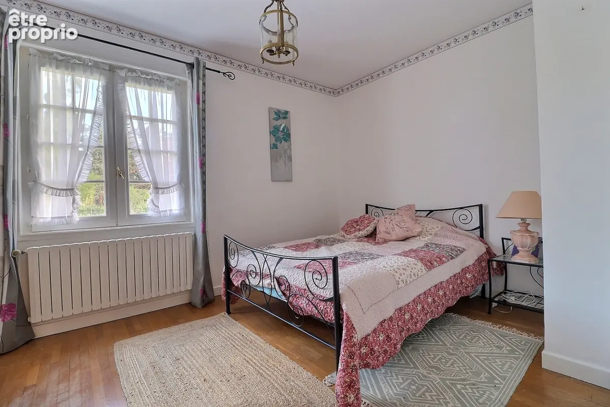 ST JEAN DE VAUX, Côte chalonnaise, maison  familiale avec beau terrain arboré - photo 14