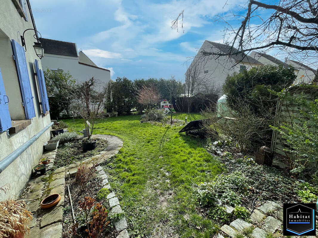 Maison à MOUSSY-LE-VIEUX