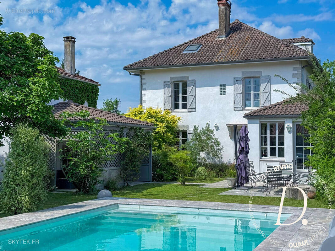 Maison à MAGESCQ