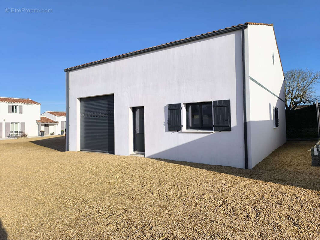 Maison à PUYRAVAULT