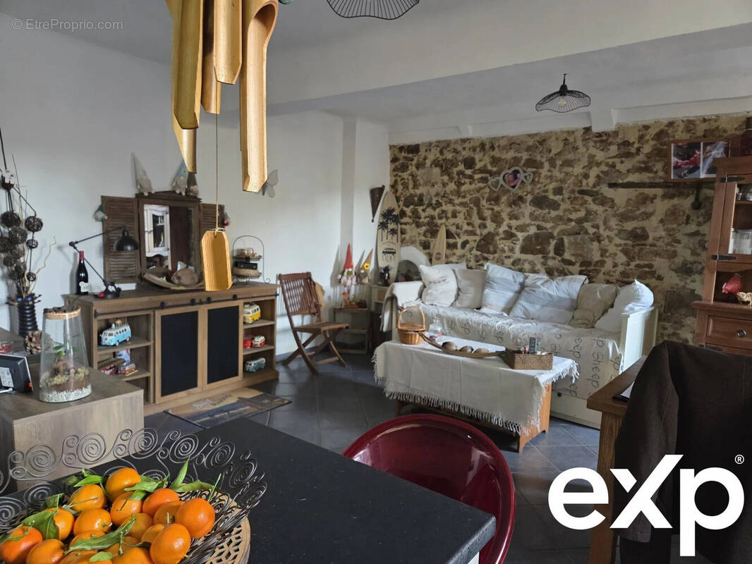 Appartement à PIGNANS