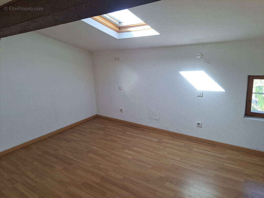 Maison à CAMPAGNE-SUR-AUDE